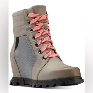 NEW Sorel Joan of Arctic Wedge III Lexie Lace Up Bootie In Quarry Black Size 6.5